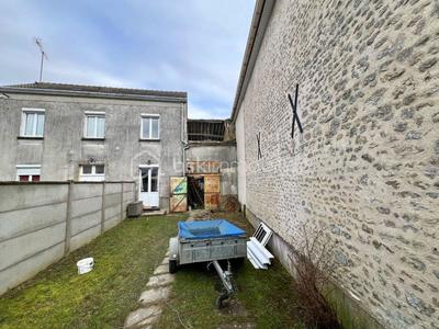 Immeuble - 120 m² - 6 pièces