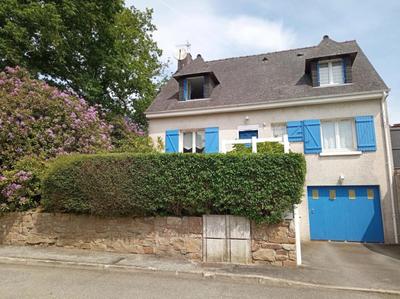 Maison - 110 m² - 6 pièces