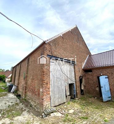 Maison - 140 m² - 1 pièce