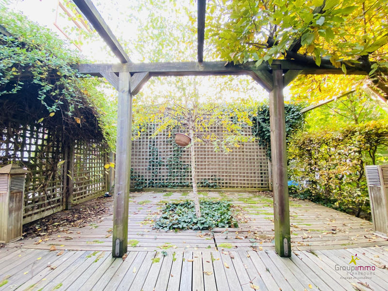 Maison - 195 m² - 8 pièces