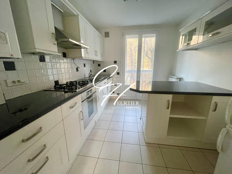 Appartement - 56 m² - 3 pièces