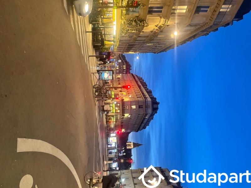 Chambre - 15 m² - 1 pièce