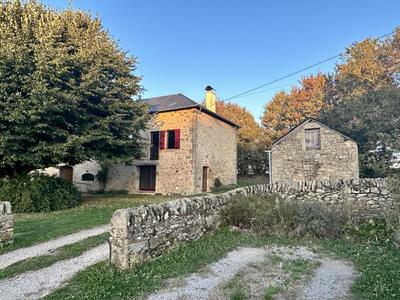 Corps de ferme - 300 m² - 9 pièces
