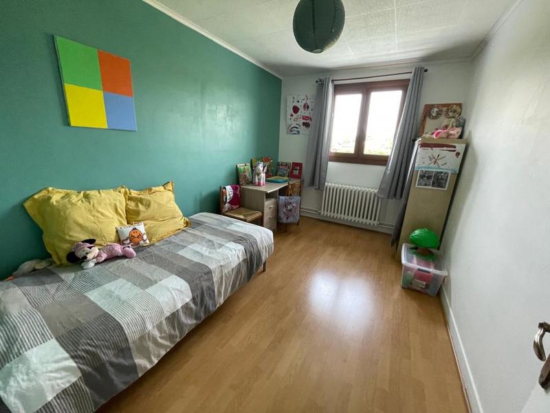 Maison - 225 m² - 7 pièces