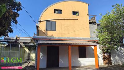 Immeuble - 330 m² - 11 pièces