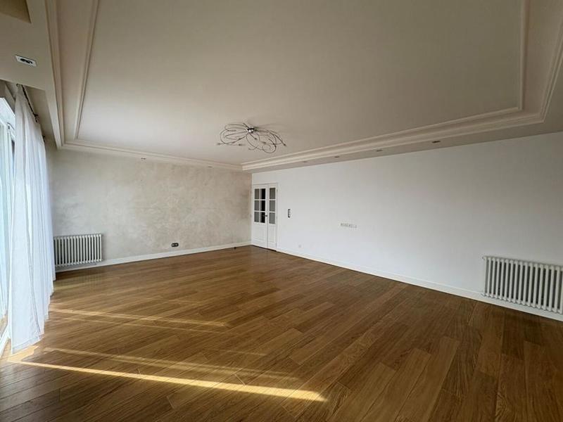 Appartement - 107 m² - 3 pièces