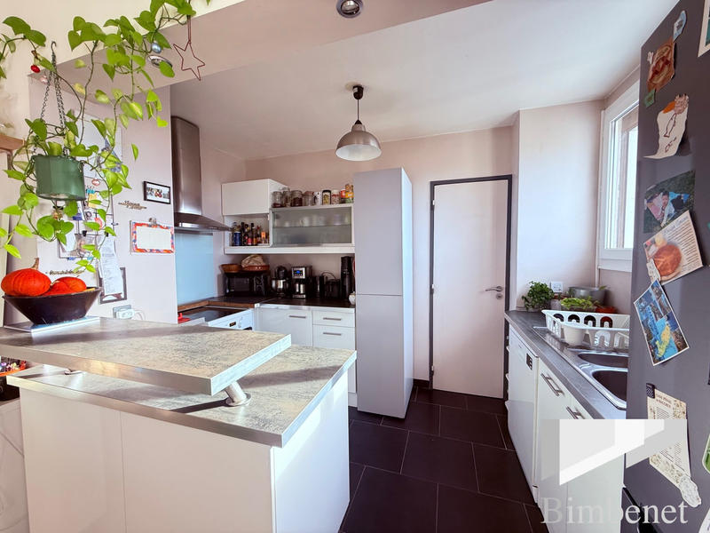 Appartement - 66 m² - 4 pièces