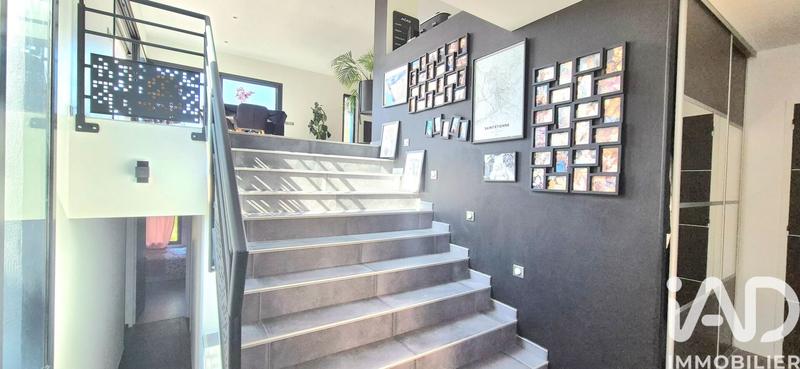 Maison - 150 m² - 5 pièces