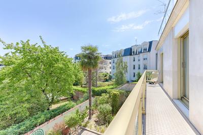 Appartement - 120 m² - 5 pièces