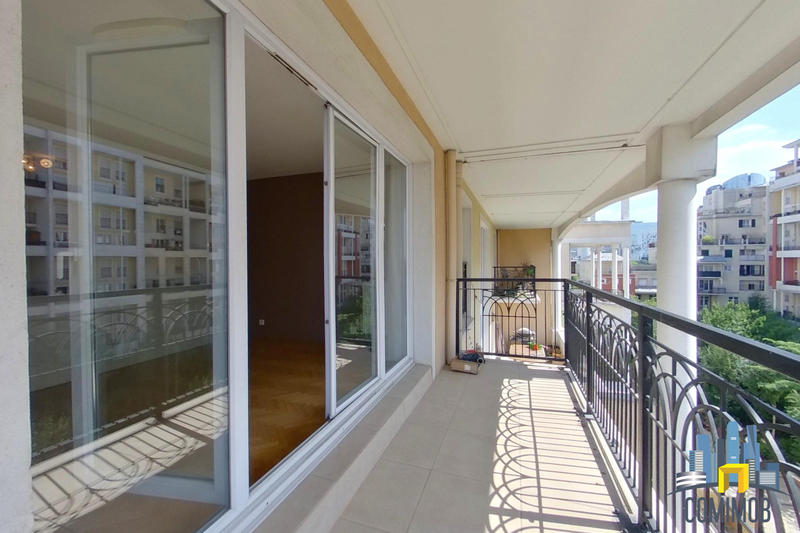 Appartement - 64 m² - 3 pièces