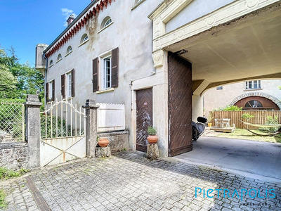 Maison ancienne - 167 m² - 6 pièces