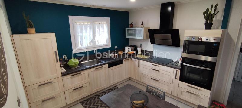 Maison traditionnelle - 104 m² - 5 pièces