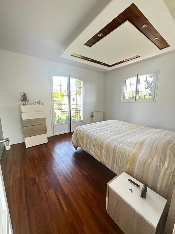 Maison traditionnelle - 120 m² - 6 pièces