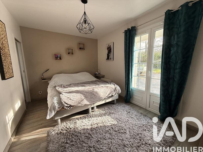 Maison - 159 m² - 7 pièces