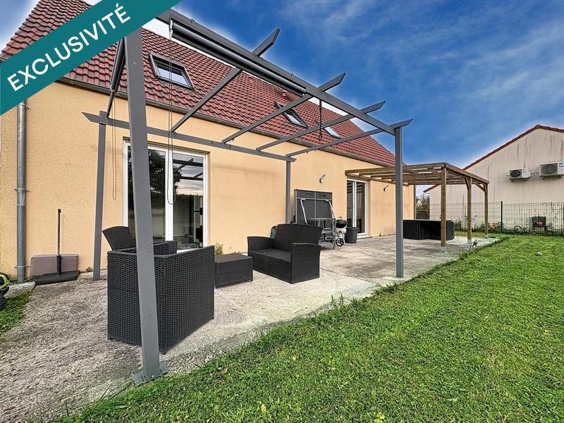 Maison - 144 m² - 9 pièces