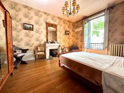 Maison - 149 m² - 6 pièces