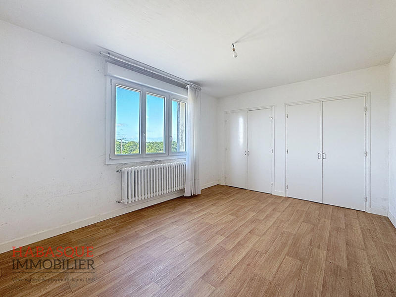 Maison - 120 m² - 7 pièces