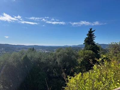 Maison - 151 m² - 6 pièces