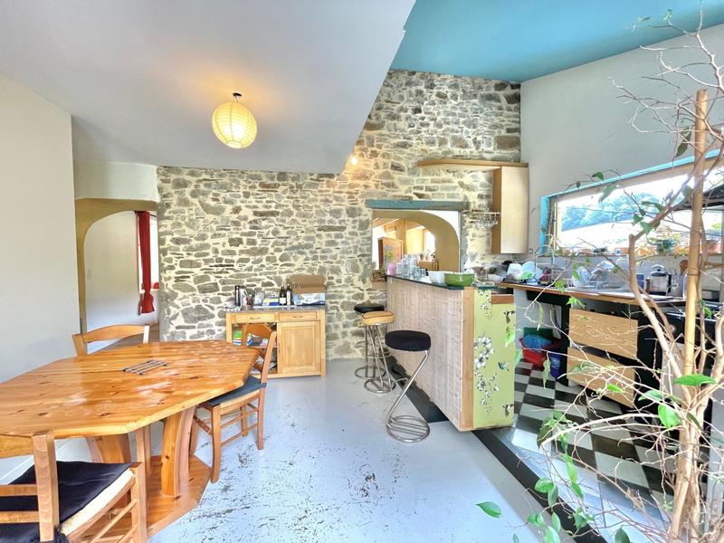 Maison ancienne - 140 m² - 6 pièces