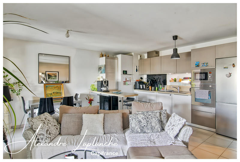 Appartement - 67 m² - 3 pièces