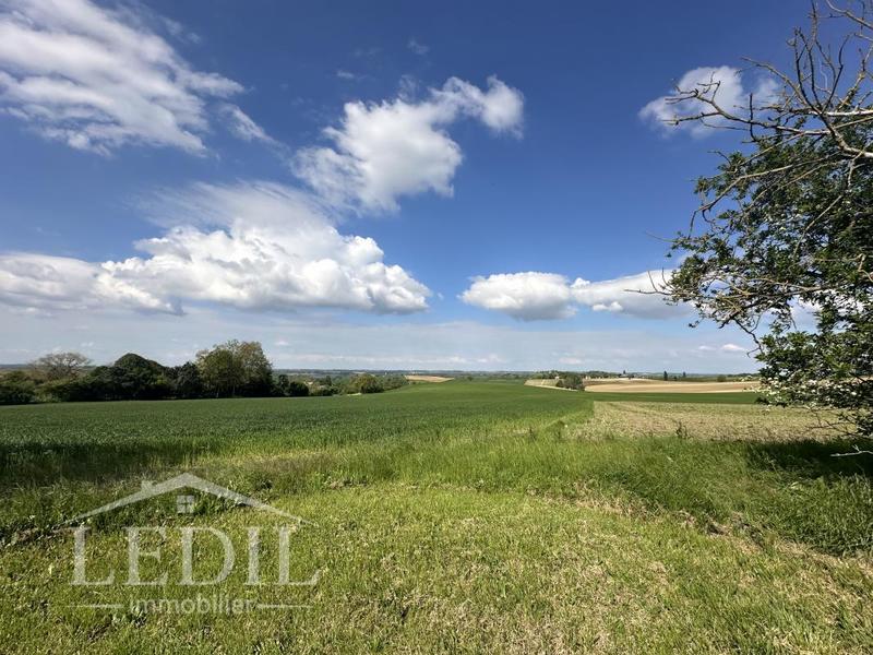 Propriété - 200 m² - 5 pièces