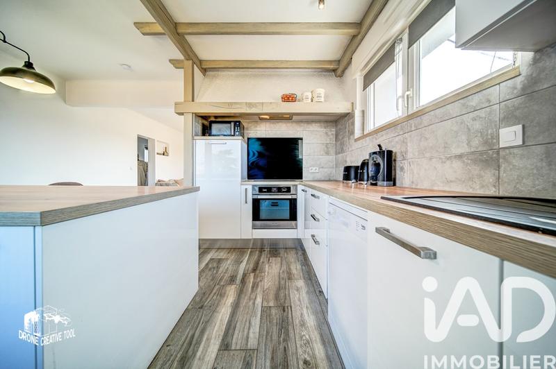 Appartement - 99 m² - 4 pièces