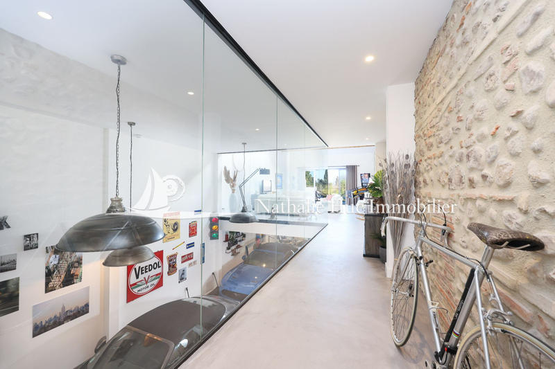 Maison - 263 m² - 5 pièces