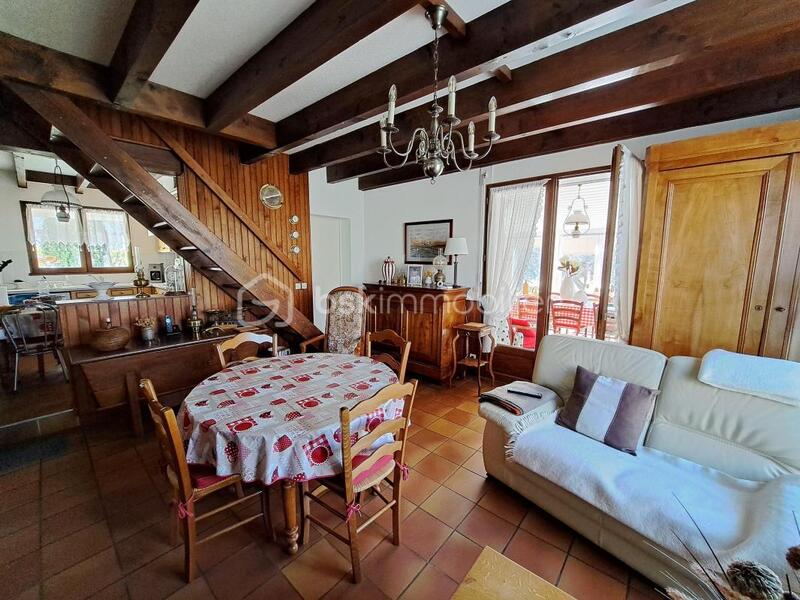 Maison traditionnelle - 85 m² - 4 pièces