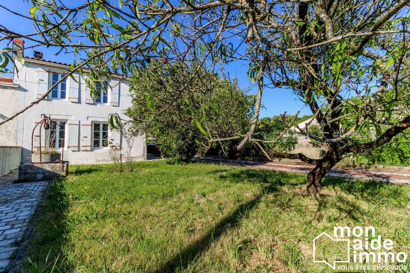 Maison ancienne - 95 m² - 4 pièces