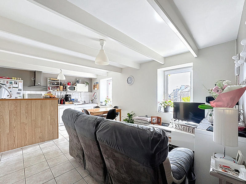 Maison - 169 m² - 12 pièces