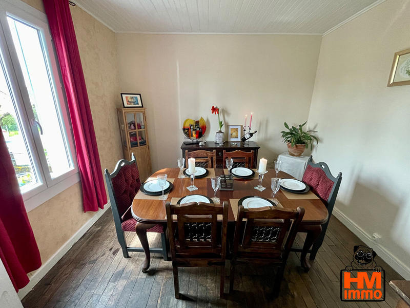 Maison - 104 m² - 6 pièces