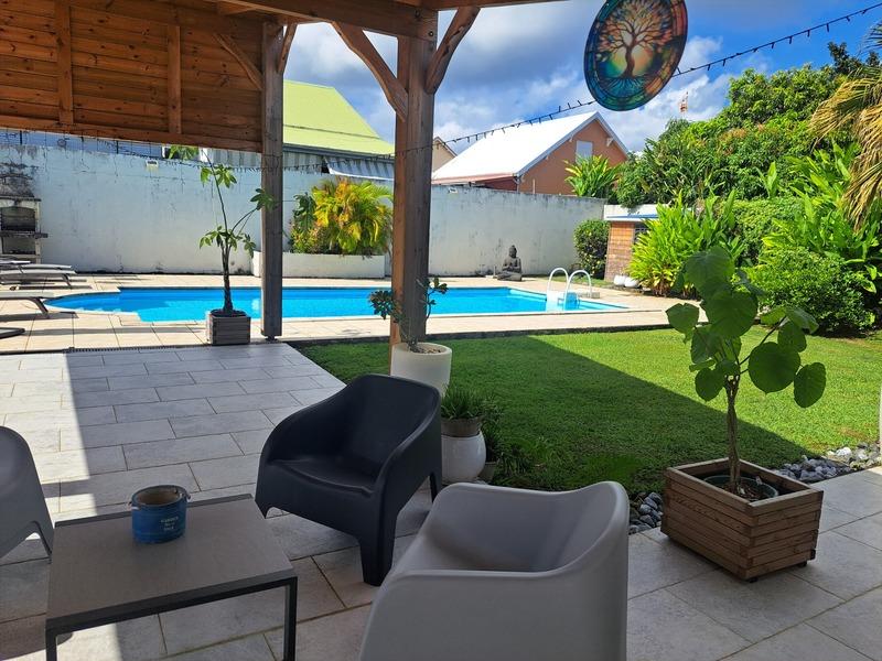 Maison - 88 m² - 4 pièces