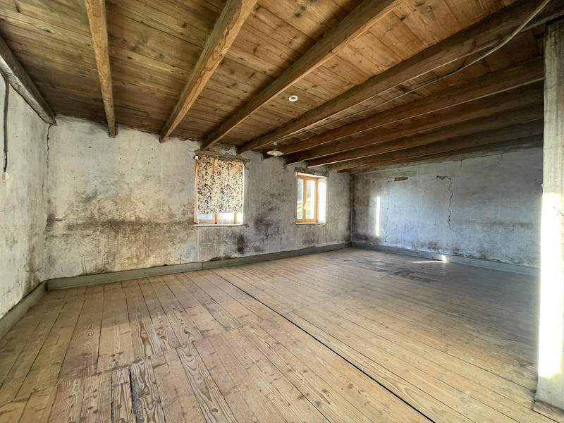 Maison - 130 m² - 4 pièces