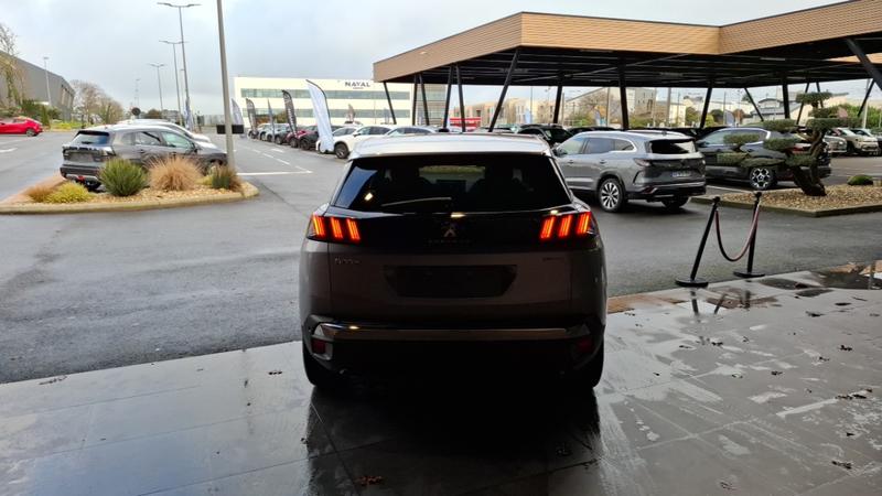 Peugeot 3008 II 1.6 Hybrid 225 E-Eat8 Allure Pack