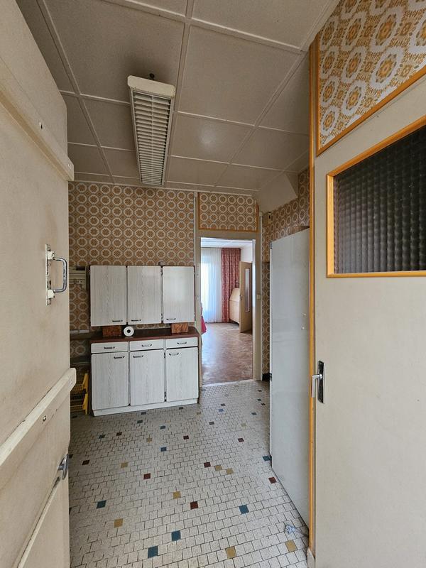 Maison - 217 m² - 8 pièces