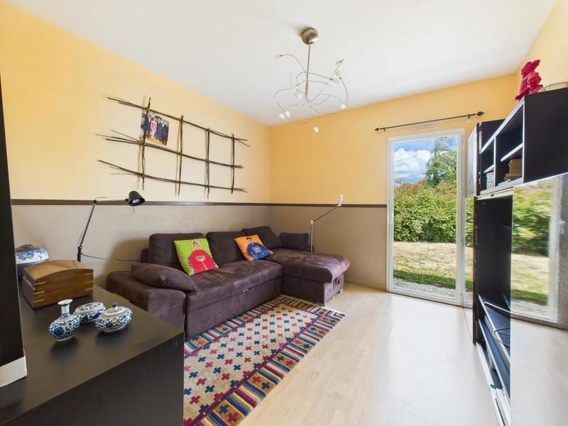 Maison - 237 m² - 10 pièces