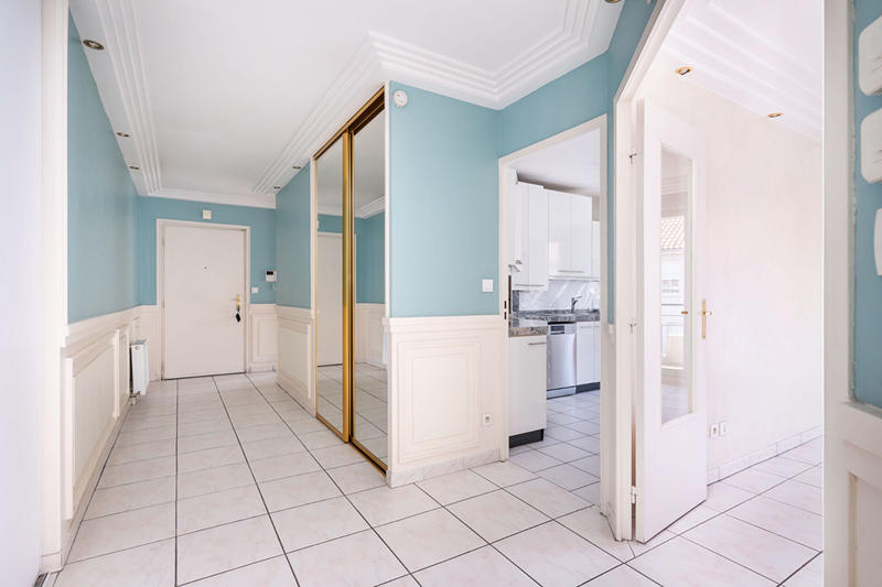 Appartement - 140 m² - 5 pièces