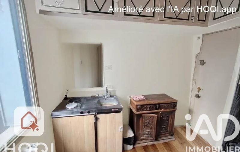 Studio - 9 m² - 1 pièce