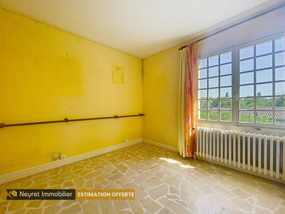 Maison - 191 m² - 8 pièces