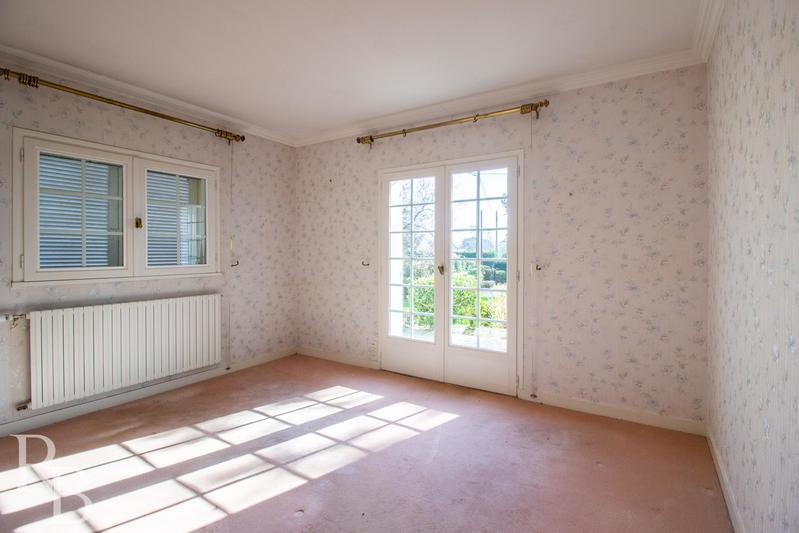 Maison - 168 m² - 7 pièces