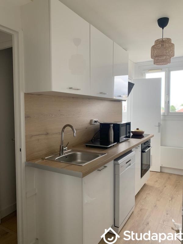 Chambre - 9 m² - 1 pièce