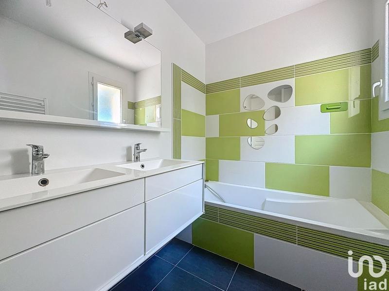 Maison - 140 m² - 5 pièces