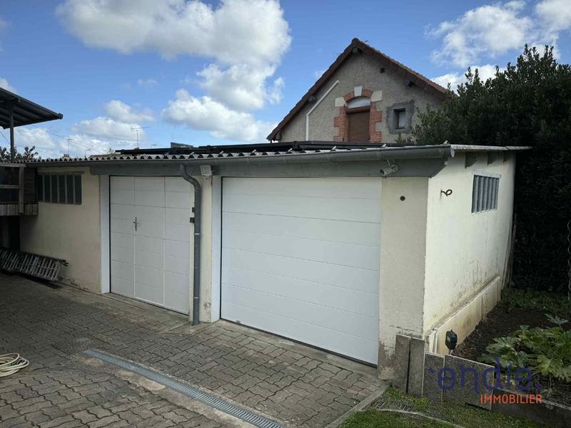 Maison - 100 m² - 4 pièces