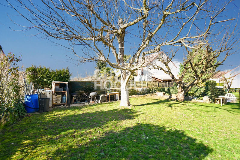 Maison - 111 m² - 5 pièces