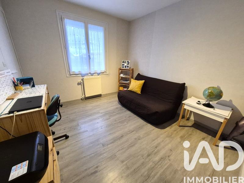 Maison - 92 m² - 5 pièces