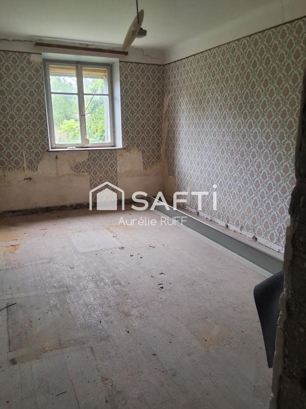 Maison - 850 m² - 1 pièce