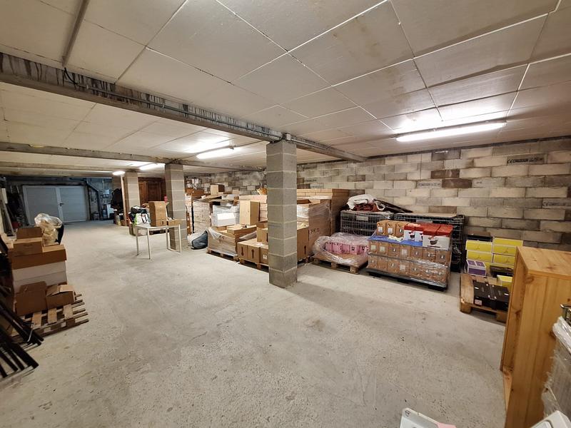 Maison traditionnelle - 165 m² - 7 pièces