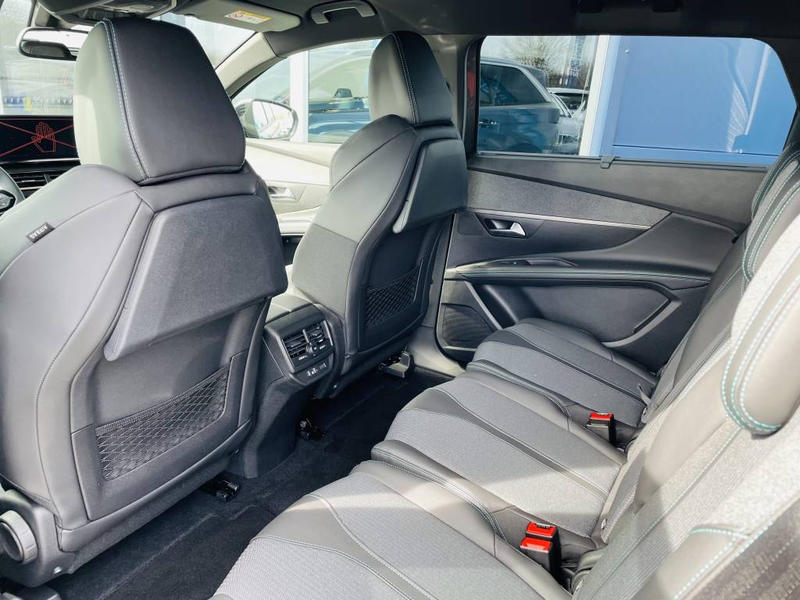 Peugeot 5008 II PureTech 130 s&amp;amp;S Eat8 Allure Pack
