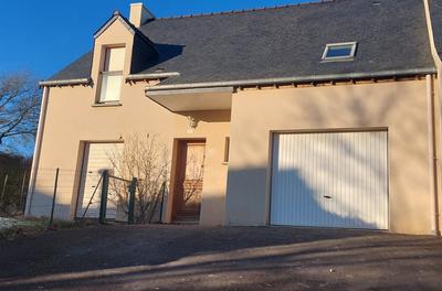 Maison - 107 m² - 6 pièces