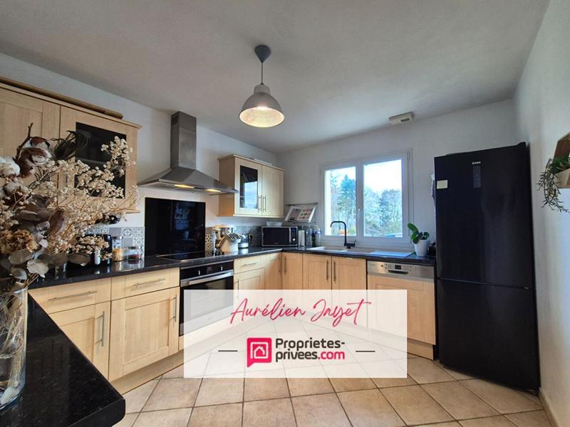 Maison - 135 m² - 5 pièces